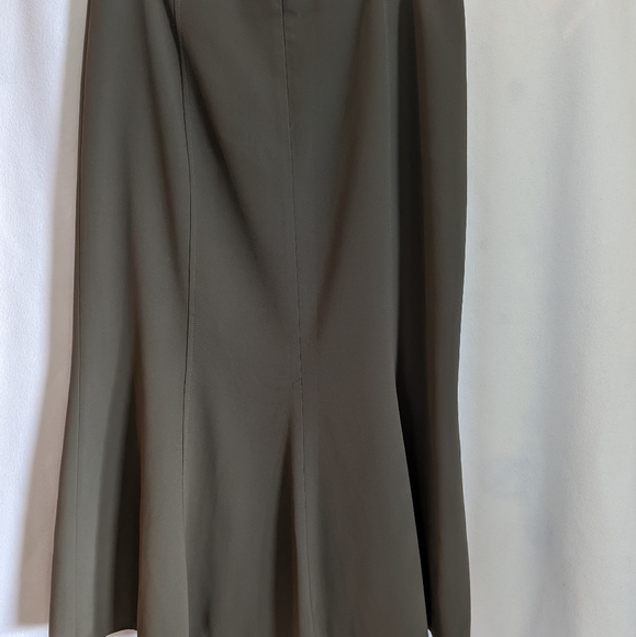 Skirt - Picture 2 of 4